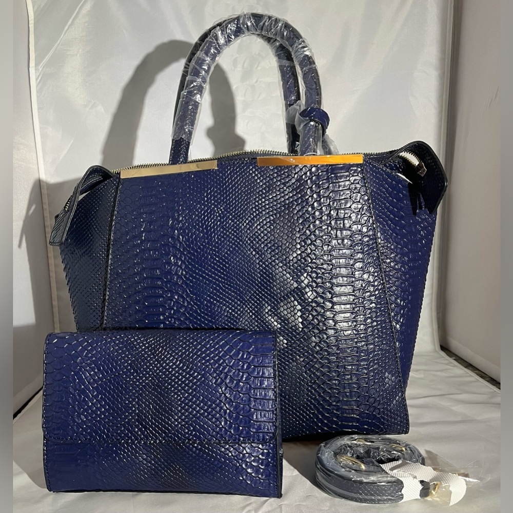 ROYAL BLUE SNAKE SKIN DESIGN HANDBAG